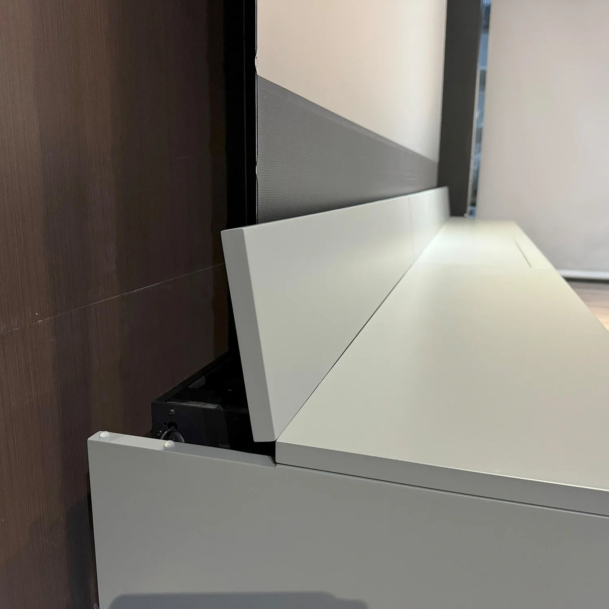 VIVIDSTORM Fully Concealed Motorized Cabinet PARIS