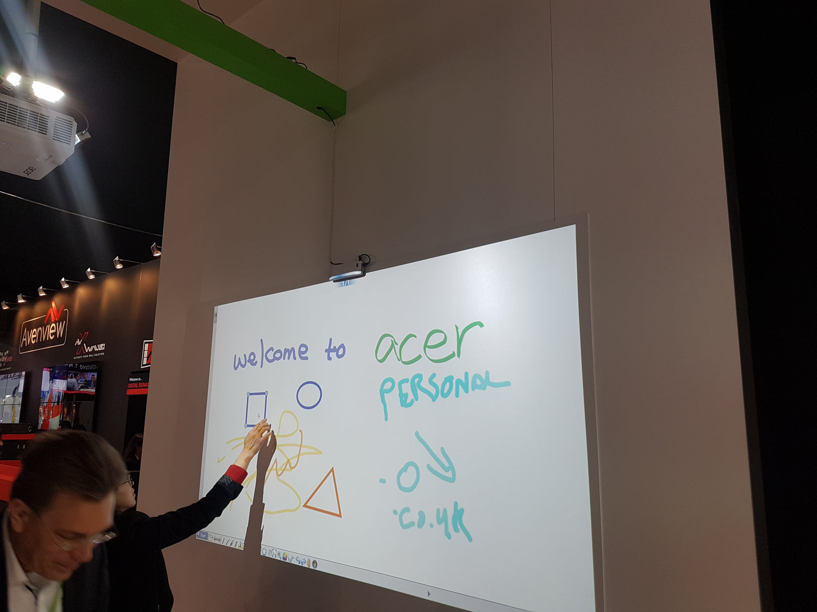 The Acer Smart Touch Kit transforms any wall into an interactive whiteboard